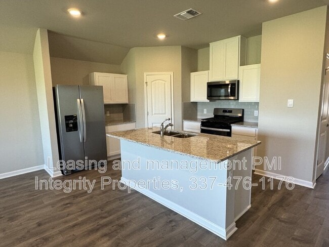 Building Photo - 116 Romain Picard Dr