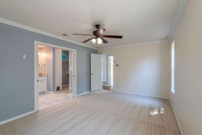 Building Photo - Now available for immediate move-in!