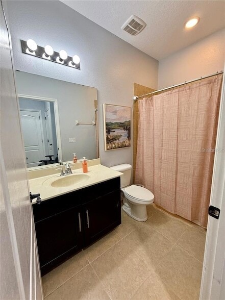 Building Photo - 2656 River Landing Dr