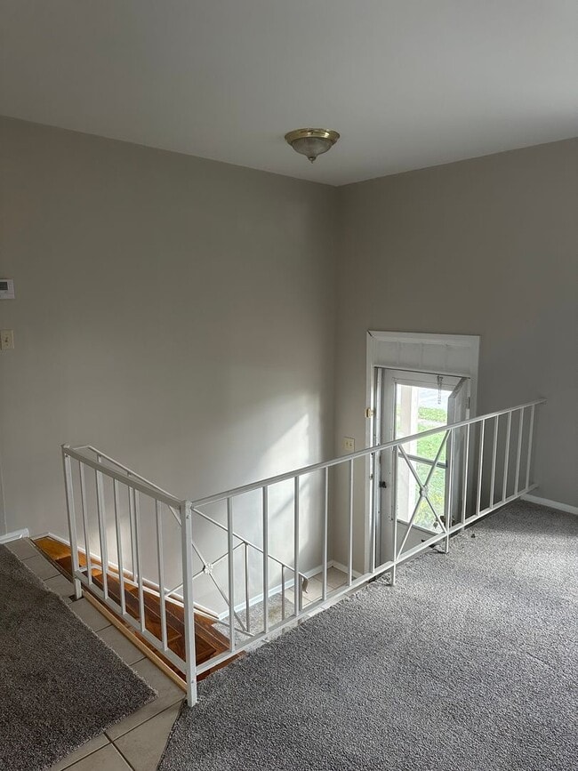 Building Photo - 3 Bedroom Single Family Home in Gahanna