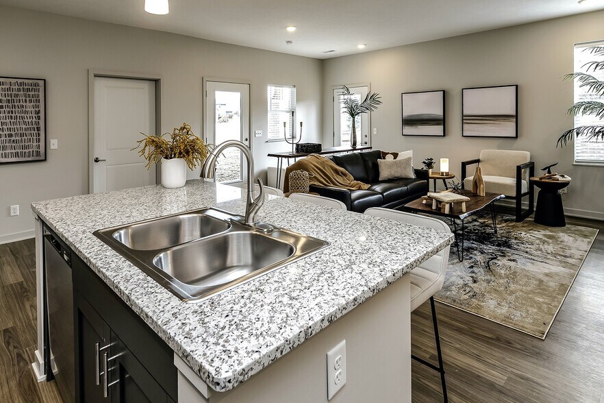 Sandstone Villas 16201 Ida St Omaha NE 68116 Apartment Finder