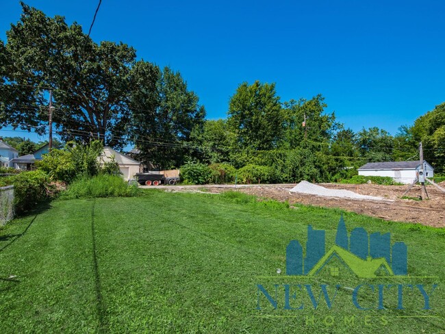 Building Photo - Renovated Spacious Two Bedroom in Franklinton