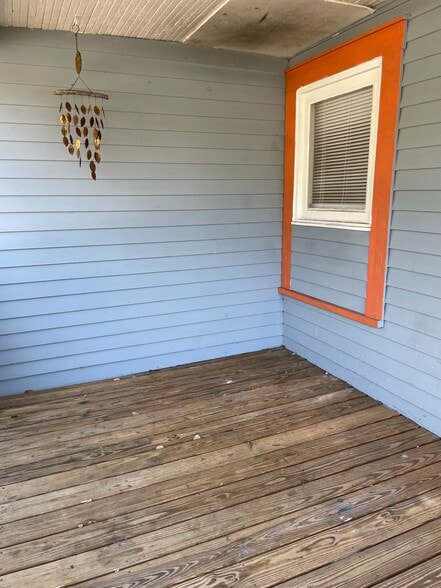 Front porch - 218 W Indiana Ave