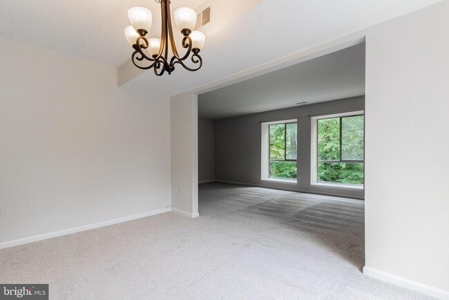 Building Photo - 3840 Persimmon Cir