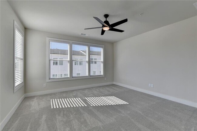 Building Photo - 1241 Waldon Xing