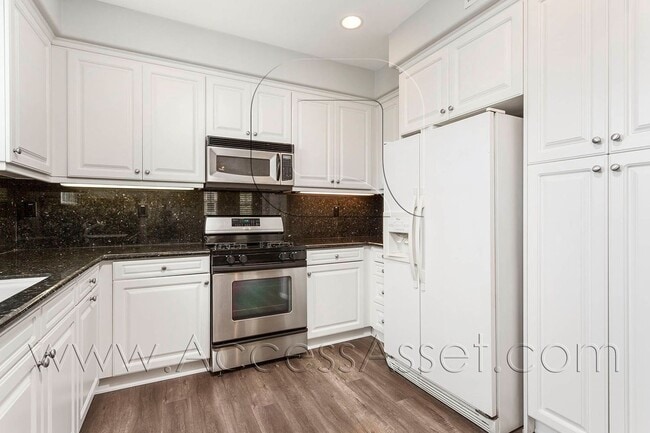 Building Photo - Move-In Special: Half Off Your First Month's Rent! Don't miss out on this incredible limited-time...