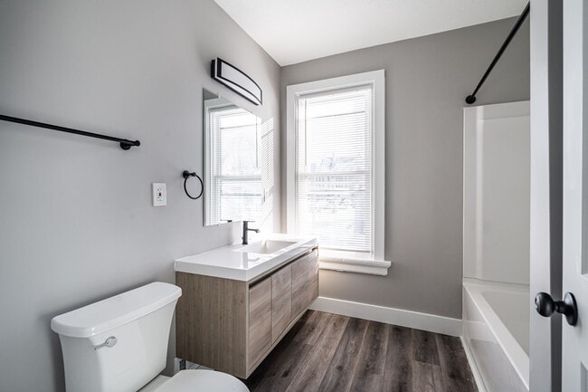 Building Photo - Rare Frederick Townhouse Unit - across from Whole Foods, St. Mary's, Bradford Beach