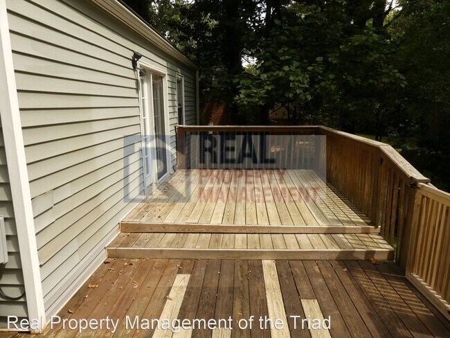 Building Photo - 2 br, 1 bath House - 2305 Pisgah Church Road