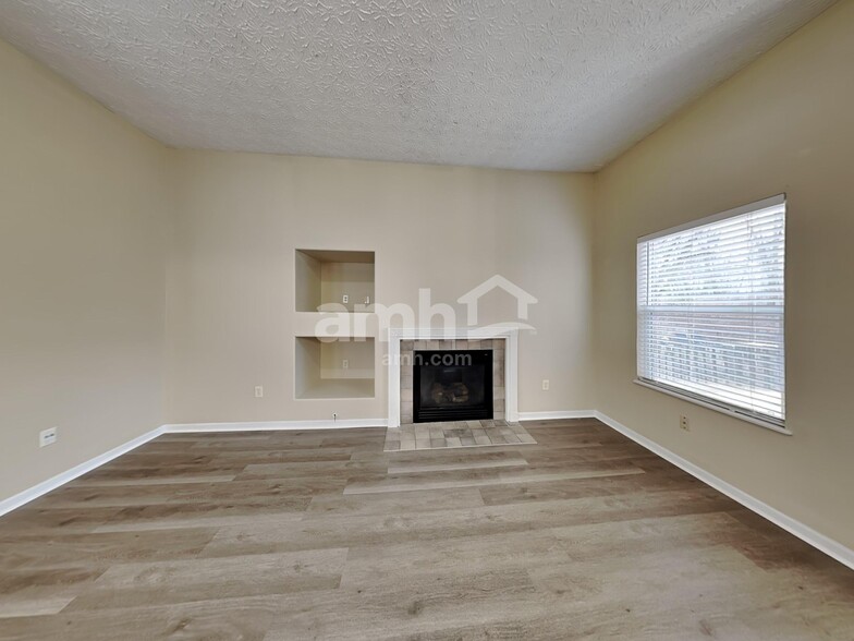 Building Photo - 7794 Birch Creek Dr