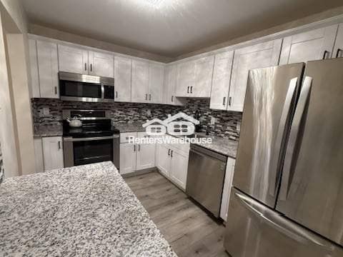 Building Photo - 5607 Green Cir Dr