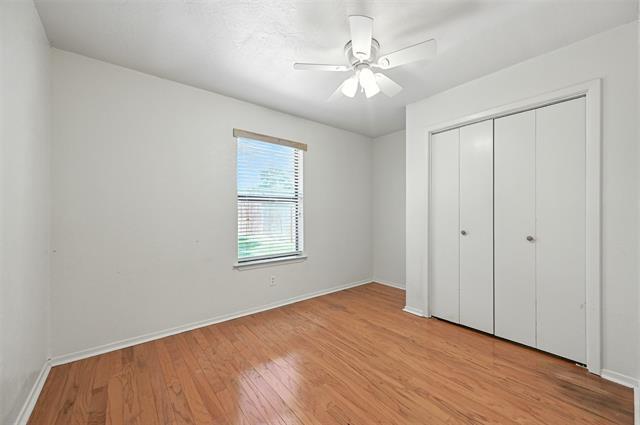 Building Photo - 1333 Mercedes St