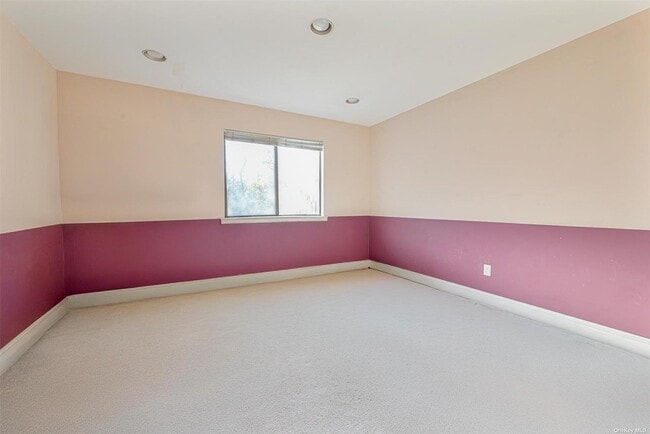 Building Photo - 8 Mondavi Ln