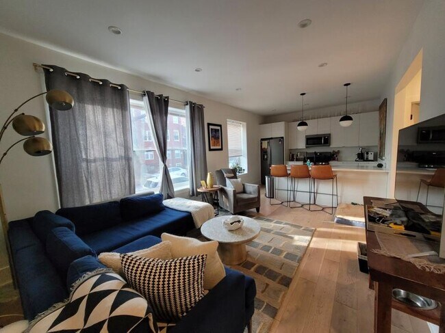 Building Photo - 2 bedroom in Chicago IL 60640