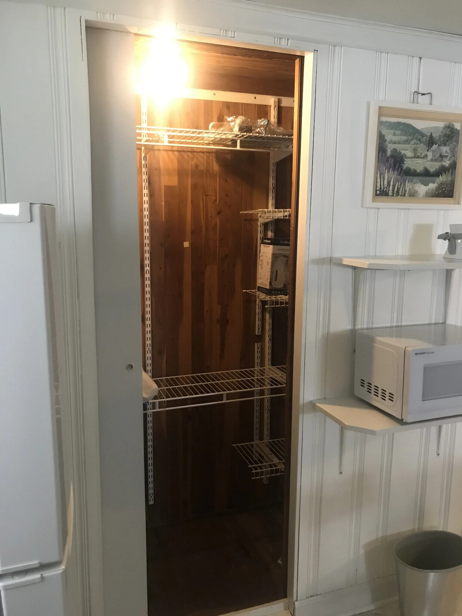 Building Photo - 4425 N Kenton Ave