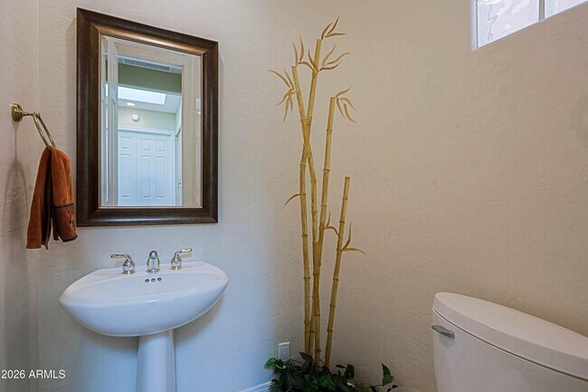 Building Photo - 6280 E Amber Sun Dr