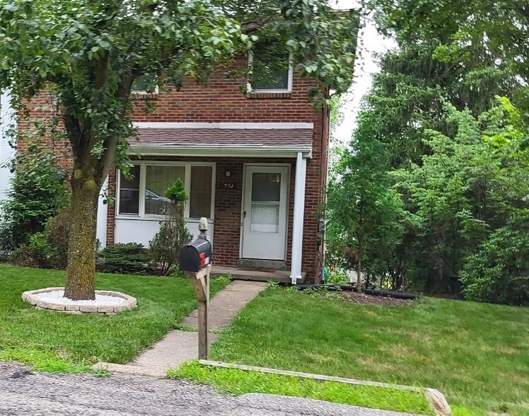Primary Photo - 551 Cumberland Rd