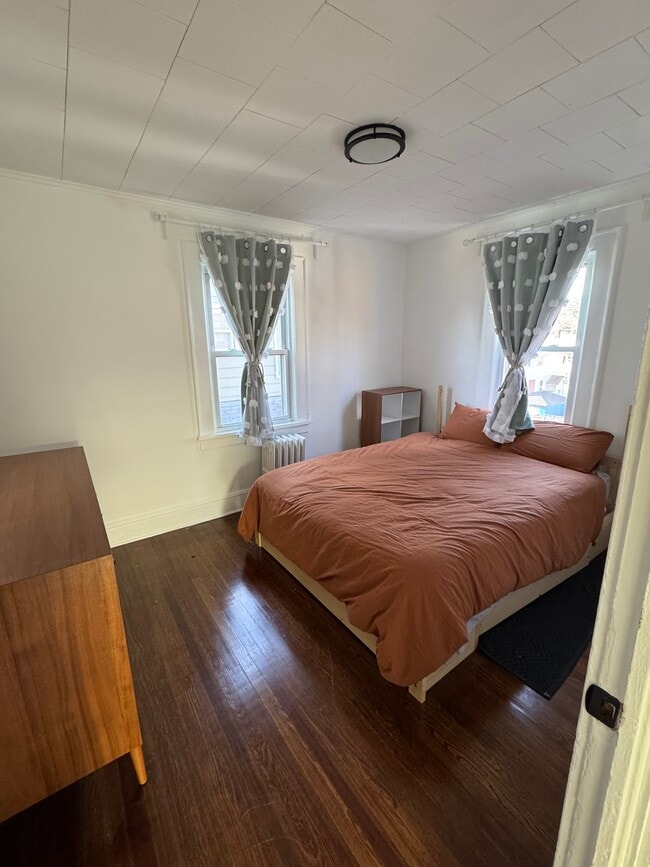 Building Photo - 3 Winfield St