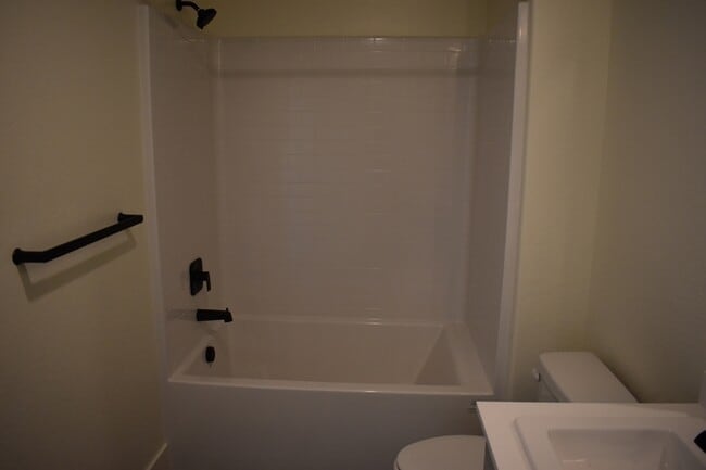 Building Photo - 4649 Jema Wy