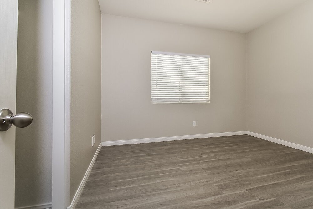 Building Photo - 7945 Quail Mountain Ln