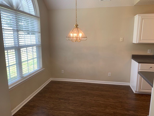 Building Photo - 428 Plantation Pl