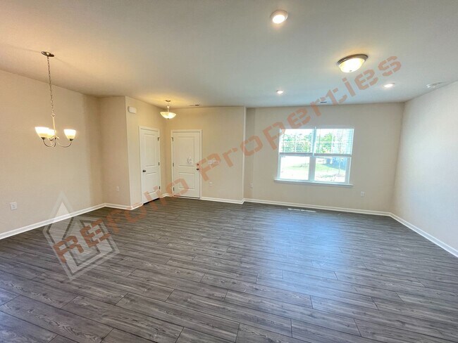 Building Photo - 2421 Hedge Maple Dr