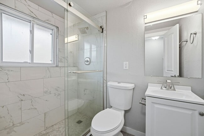 Building Photo - Updated 4BR Home with 2-Car Garage in Stratmoor