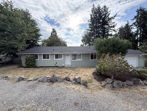 Building Photo - 2105 116th Ave NE