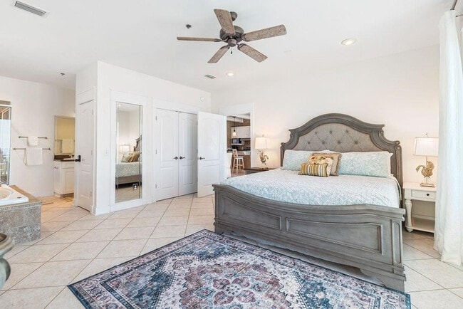 Building Photo - 8515 Surf Dr