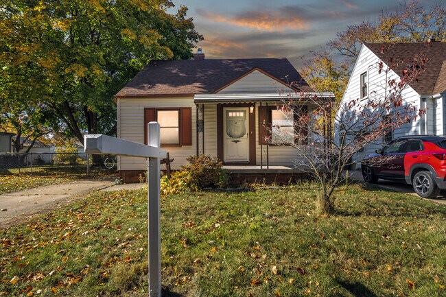 Primary Photo - 3760 Dudley St
