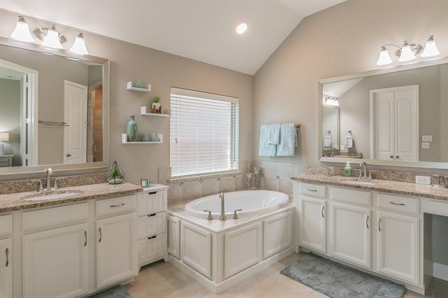 Building Photo - 14804 Cedar Flt Wy