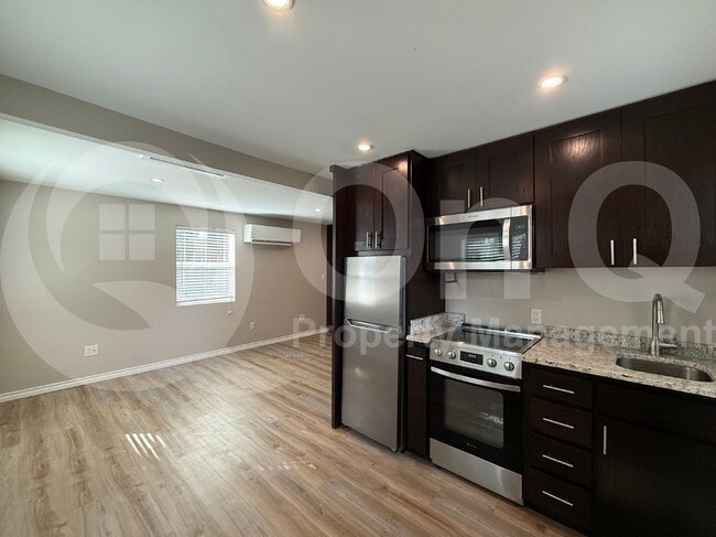 Building Photo - 2519 N Garrett Ave