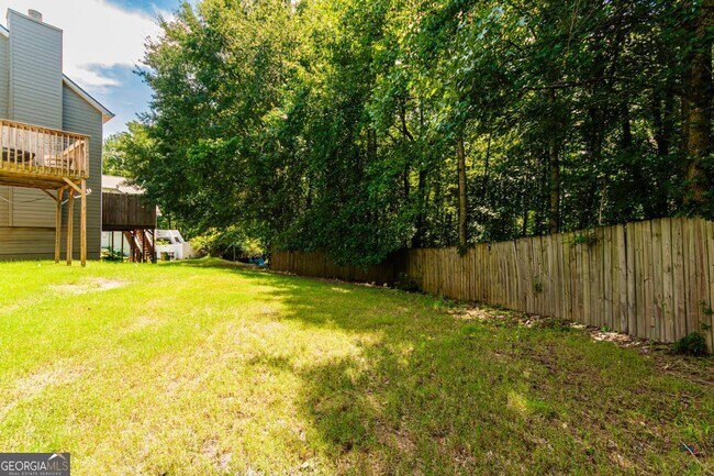 Building Photo - 310 Sugarberry Ln