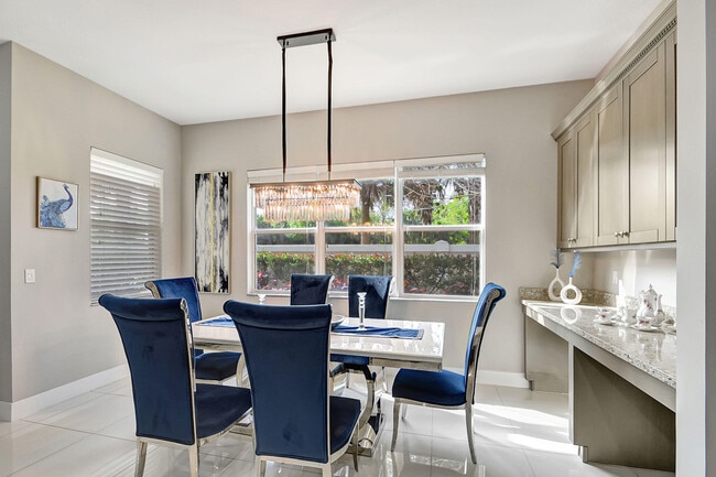 Building Photo - 8952 Cypress Grove Ln