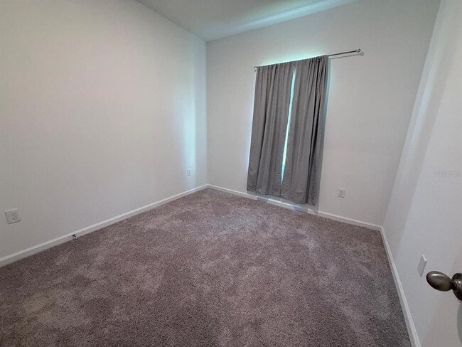 Building Photo - 452 Hennepin Lp