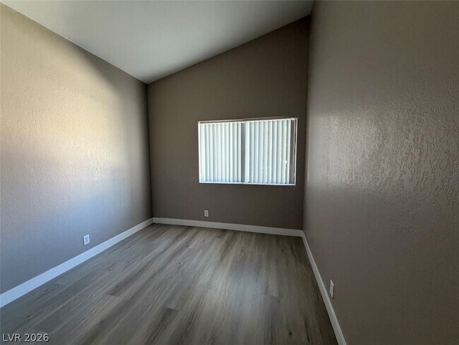 Building Photo - 5074 S Rainbow Blvd
