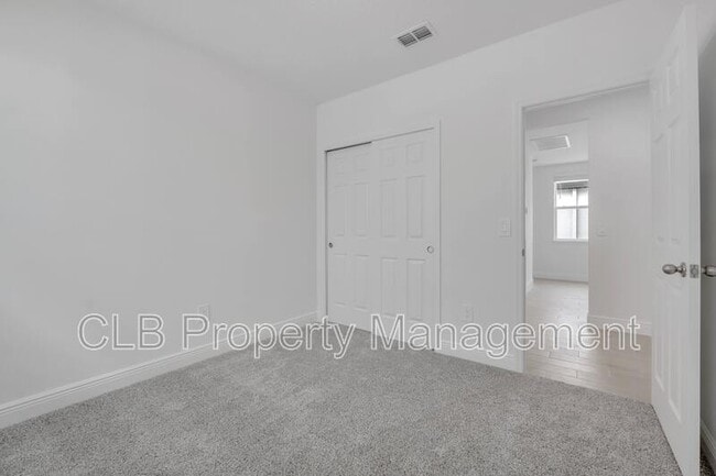 Building Photo - 132 Lost Ball Dr