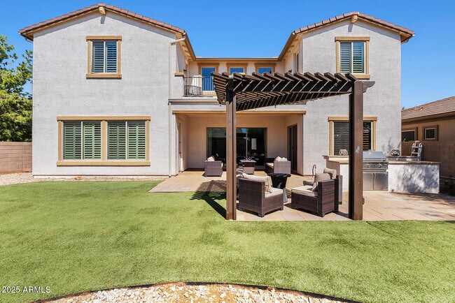 Building Photo - 3615 E Cassia Ln