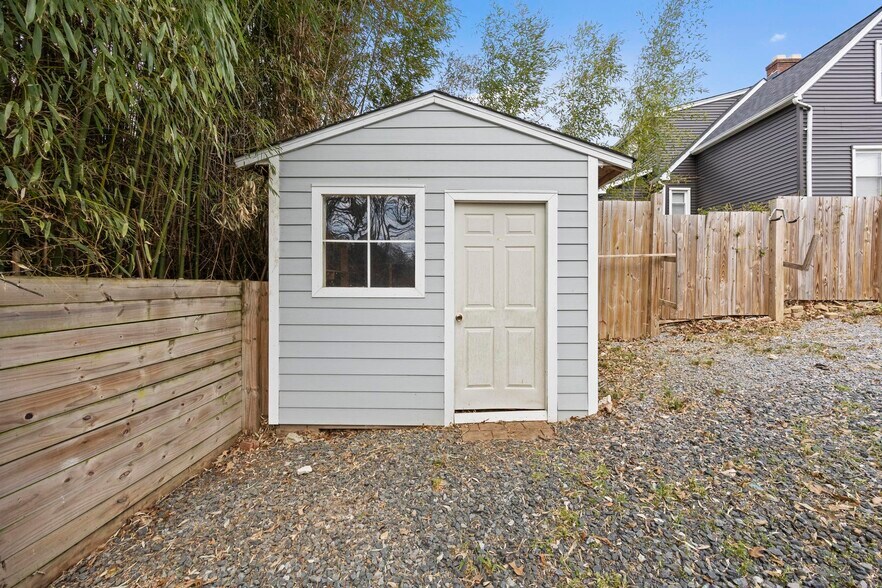 Building Photo - 8312 Savage Guilford Rd