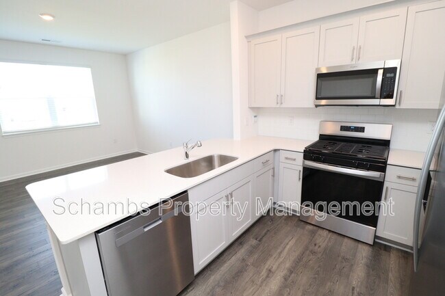 Building Photo - 360 Freestall Dr
