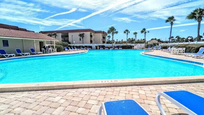 Building Photo - 880-A1A A1A Beach Blvd