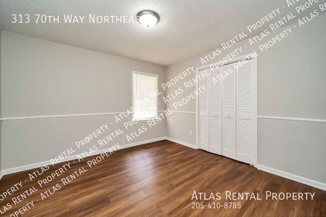 Building Photo - 313 70th NE Wy