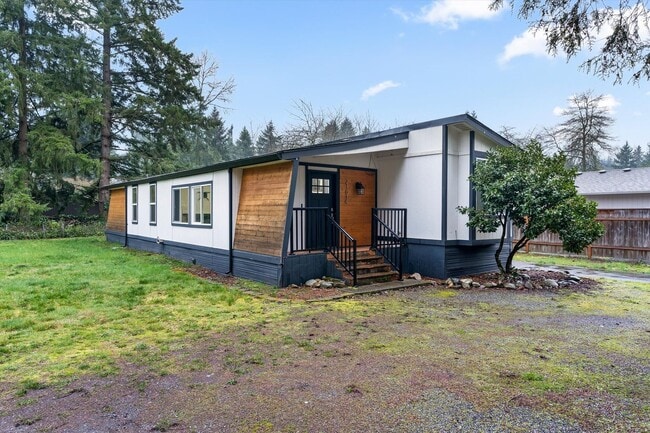 Building Photo - Updated 3 bed Bonney Lake home on dead end street
