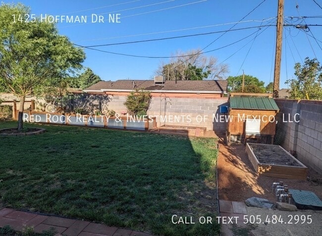 Building Photo - 1425 Hoffman Dr NE