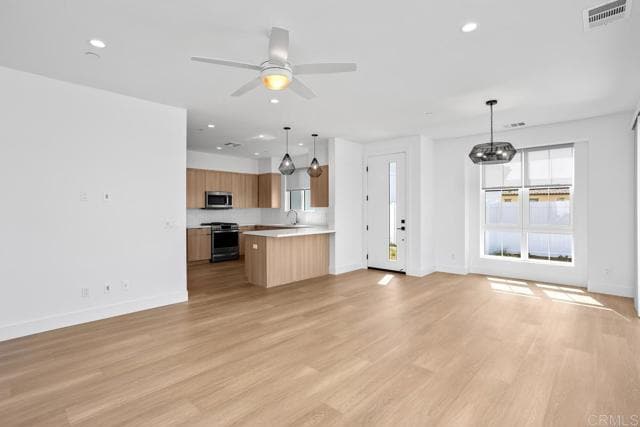 Building Photo - 1207 Stonemark Pl