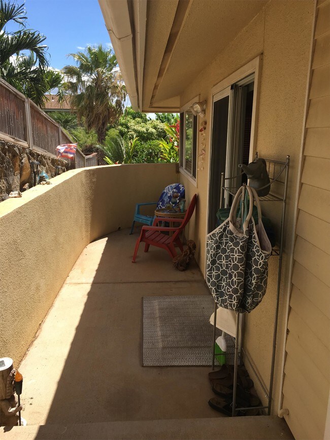 Building Photo - 232 Kamakoi Loop