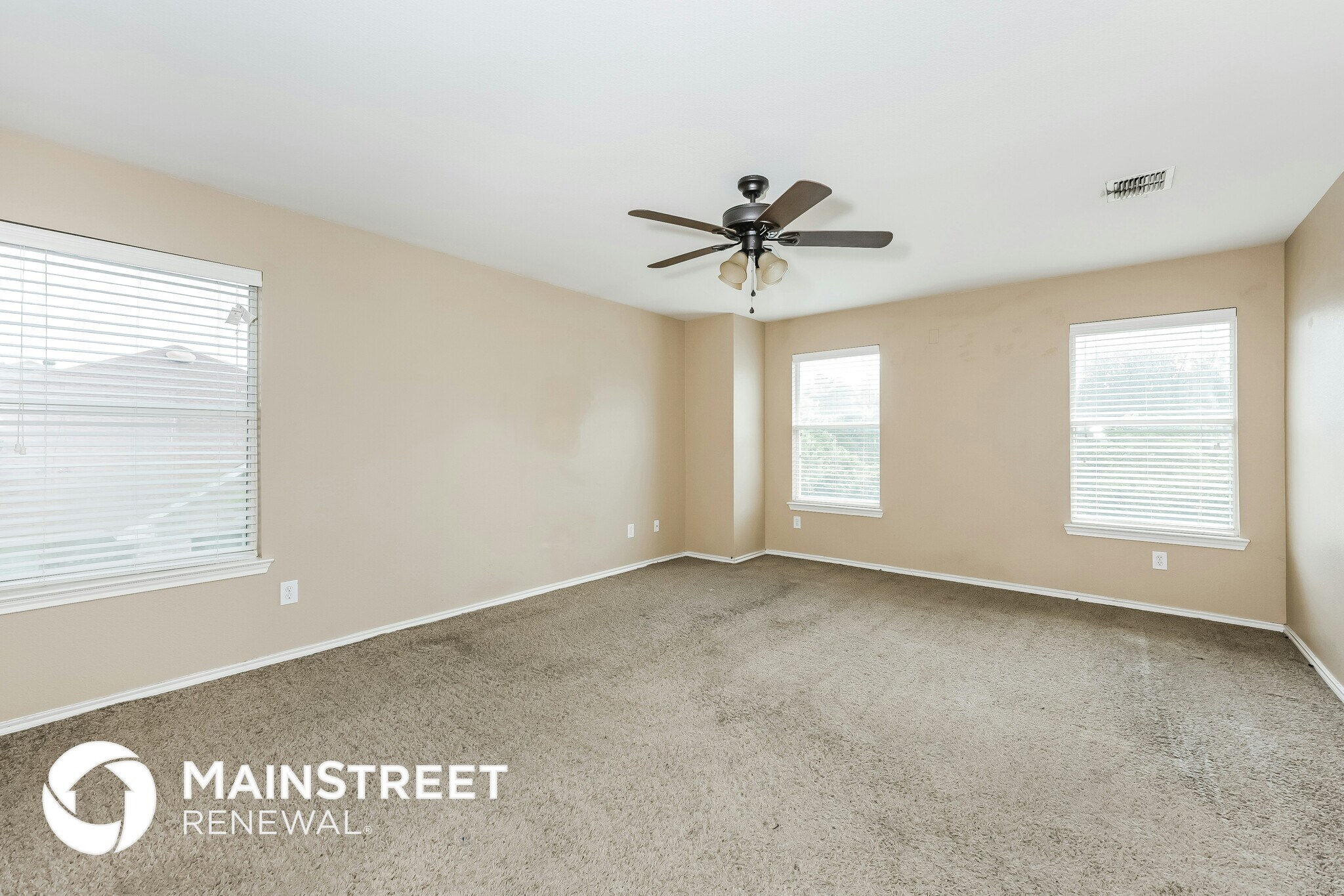 Building Photo - 316 Timberline Dr