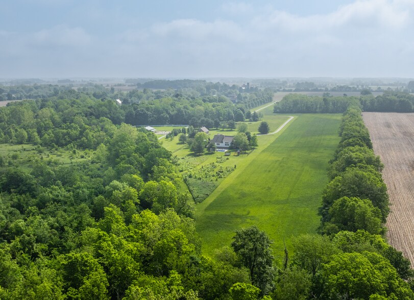 Building Photo - 1820 N 1100 E