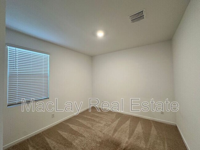 Building Photo - 25361 N 144th Dr