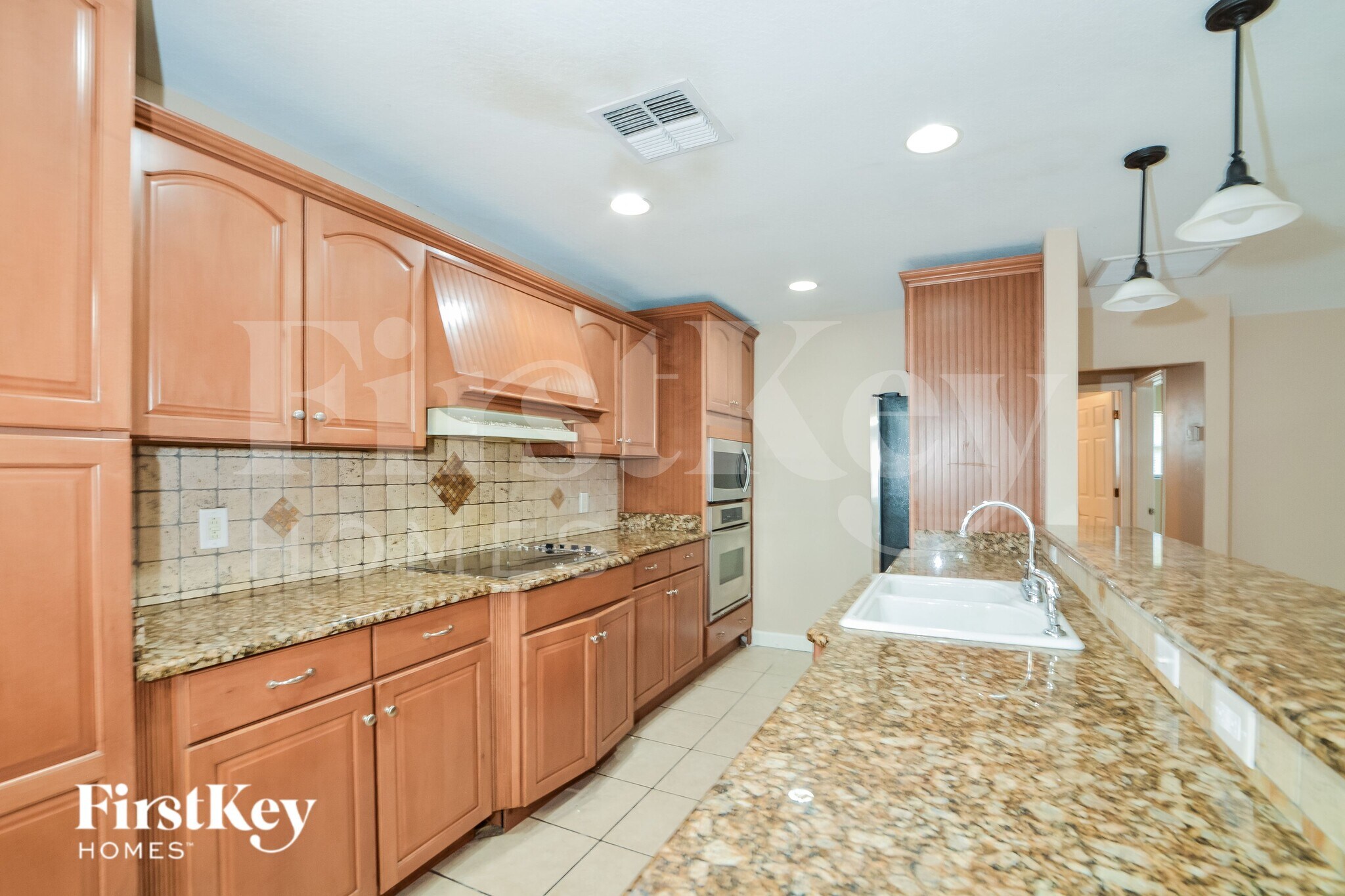 Building Photo - 10070 Harris Ave