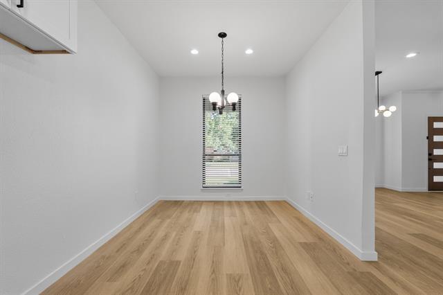 Building Photo - 5742 Ledgestone Dr